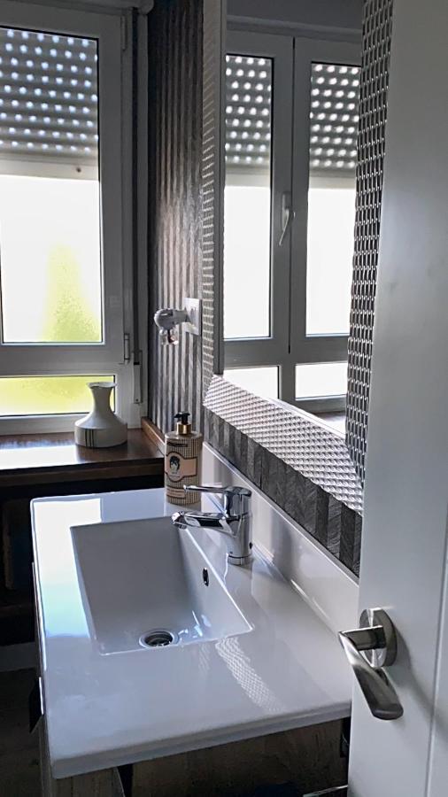 La Goleta Appartement Avilés Buitenkant foto